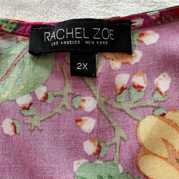 Plus Size Rachel Zoe Floral Women's Top - Picture 4 of 5